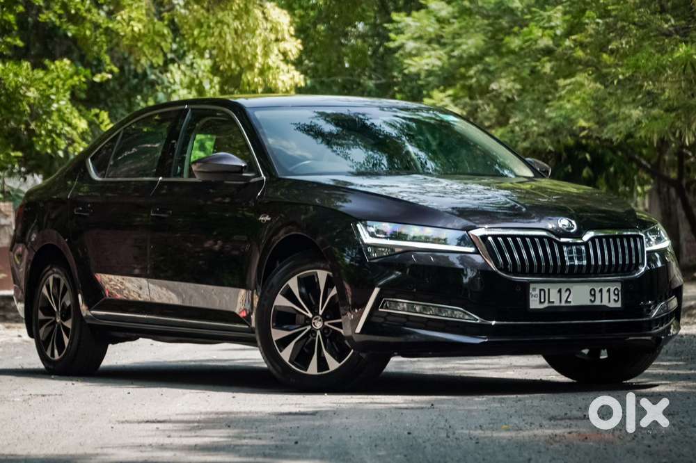 Skoda Superb 2.0 L&k Tsi At, 2023, Petrol