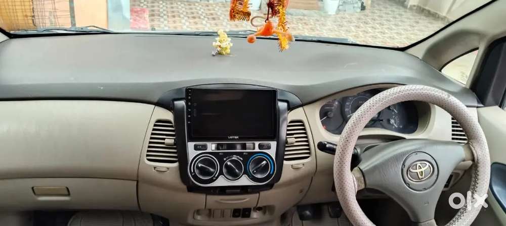 Toyota Innova  2011 Diesel Good Condition Vehicle.