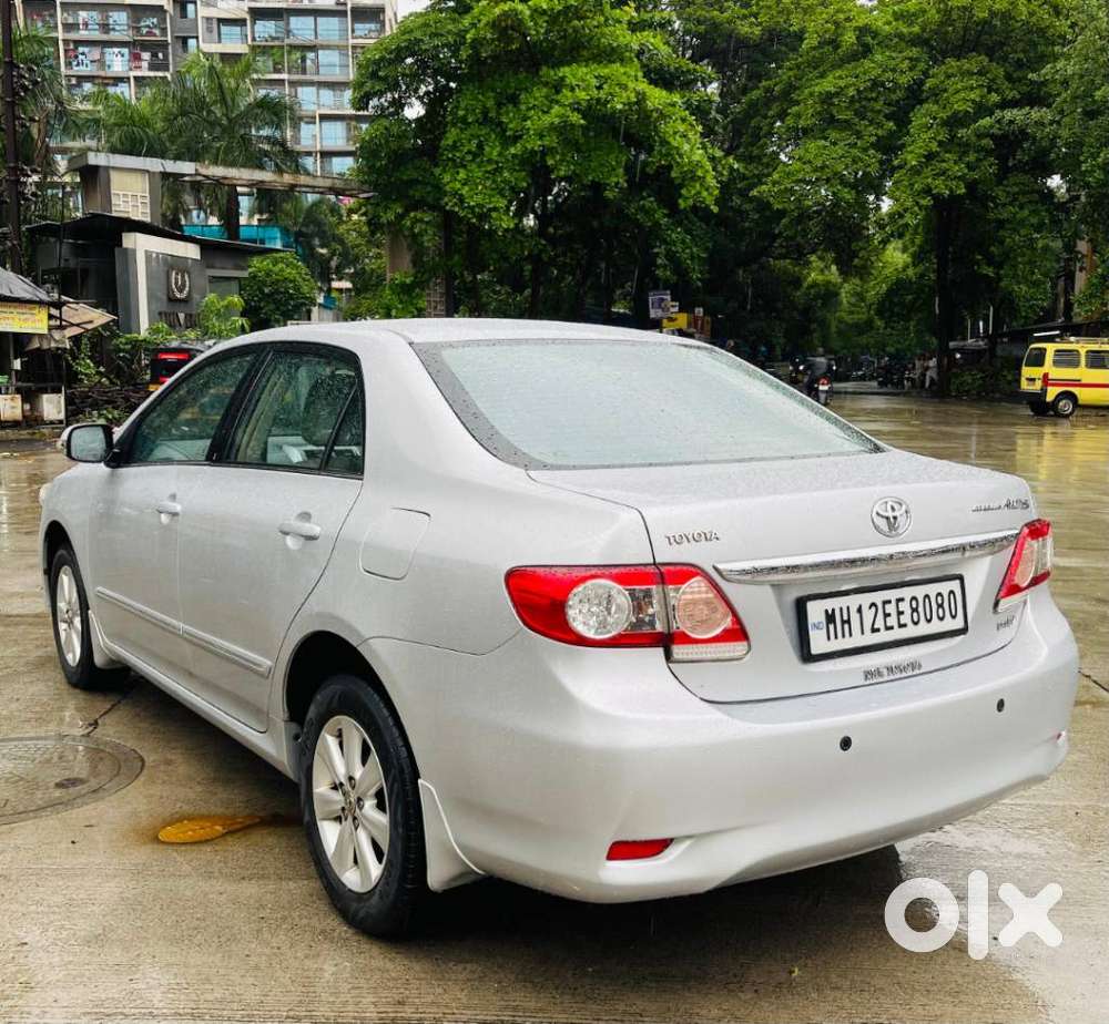 Toyota Corolla Altis [ ] 1.8 Vl At, 2012, Petrol