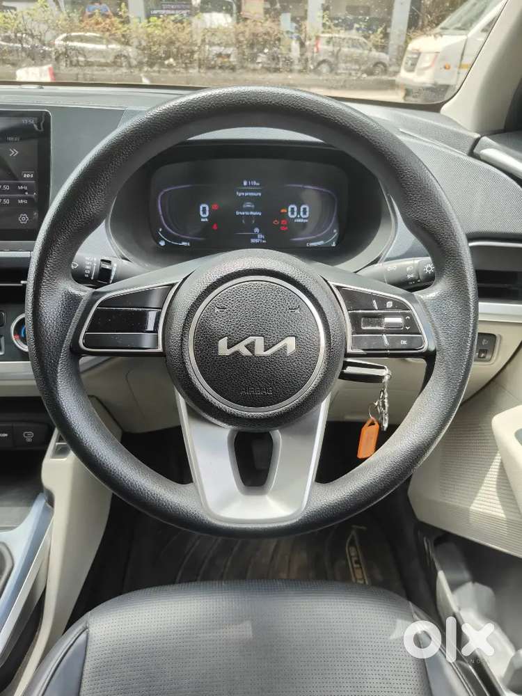 Kia Carens 1.5 Premium 2023