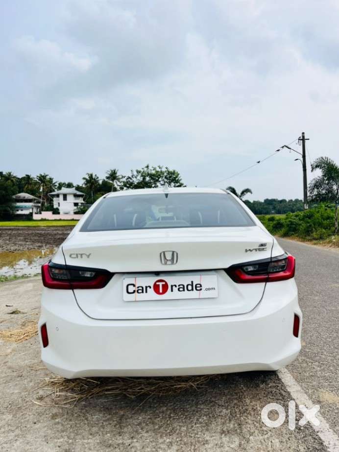 Honda City 1.5 V 5th Gen I-vtec Mt, 2021, Petrol