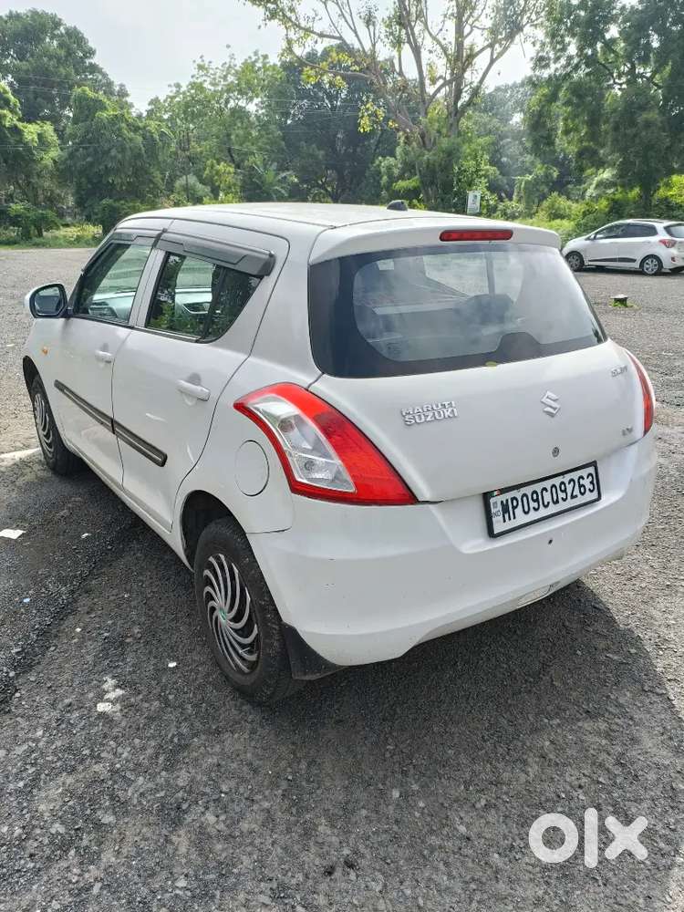 Maruti Swift 2015 Petrol Manual