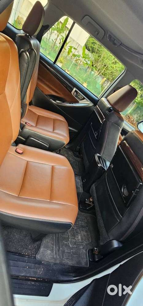 Toyota Innova Crysta [2020-ongoing] 2.4 Zx 7 Str, 2021, Diesel