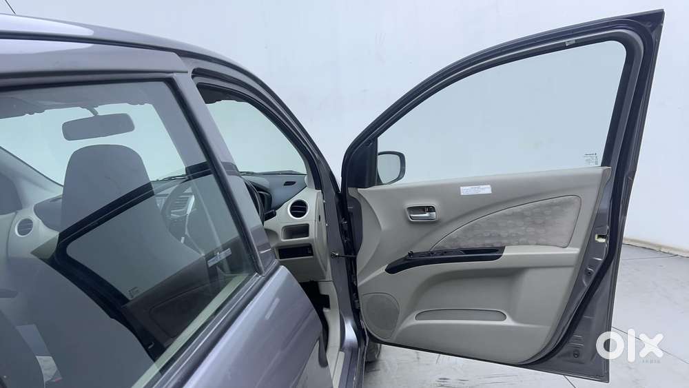 Maruti Suzuki Celerio Zxi(o) Amt, 2016, Petrol