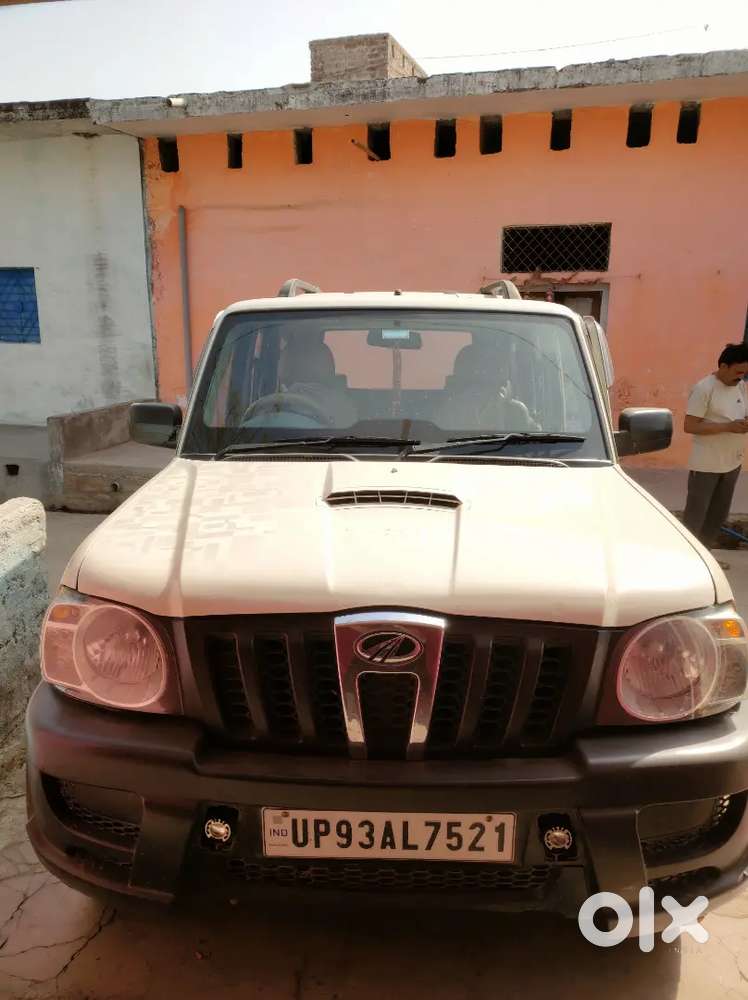 Mahindra Scorpio 2014 Diesel Well Maintained