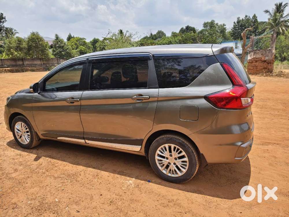 Maruti Suzuki Ertiga 2018-2022 1.4 Vxi Shvs At, 2019, Petrol