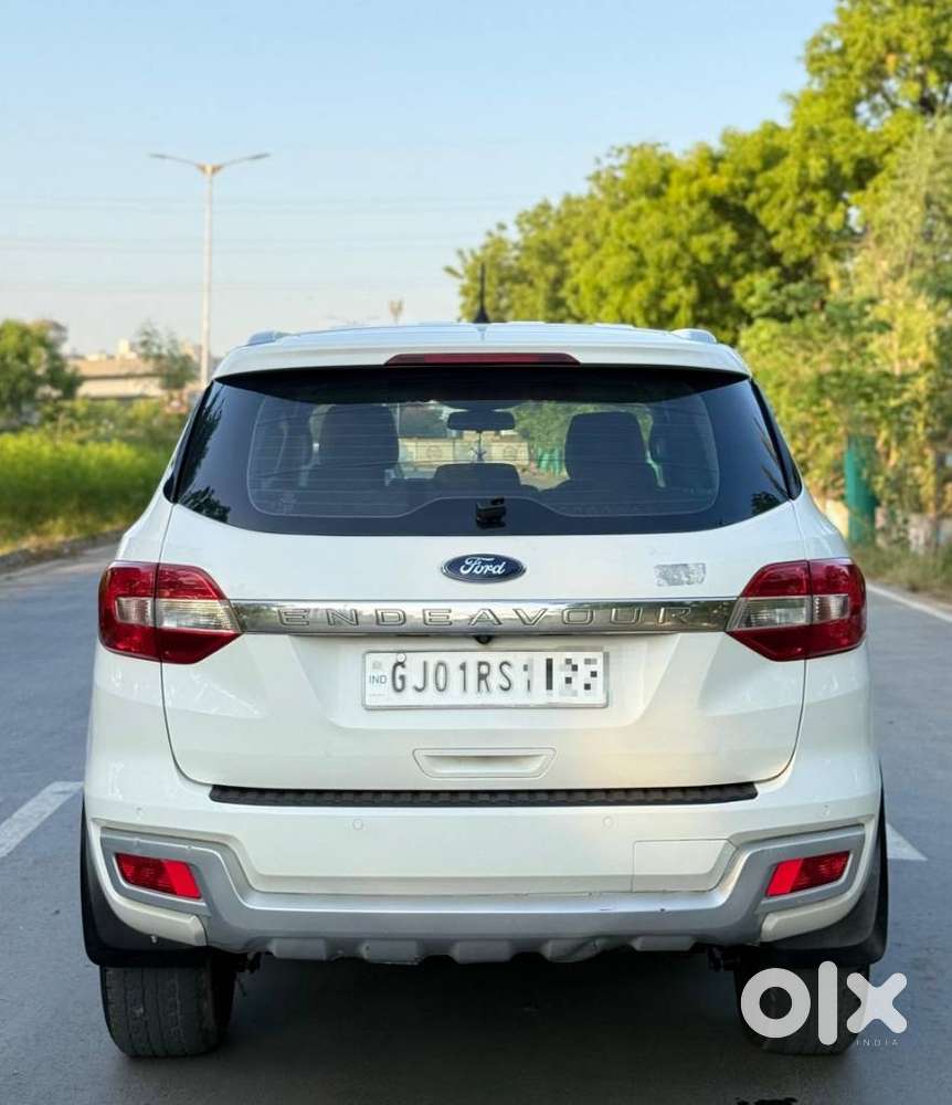 Ford Endeavour 2.2 Trend At 4x2, 2016, Diesel