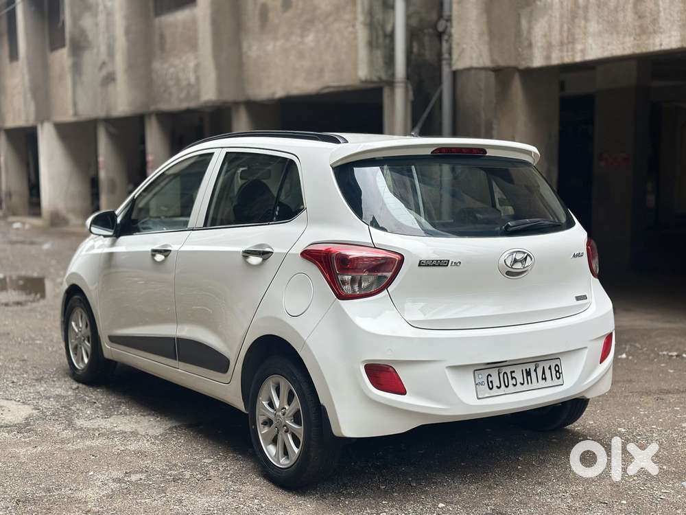 Hyundai Grand I10 Asta Automatic 1.2 Kappa Vtvt, 2015, Petrol