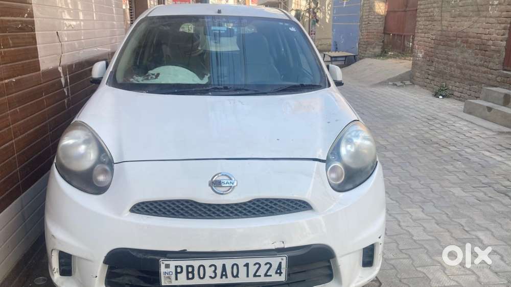 Nissan Micra Active Petrol 2016