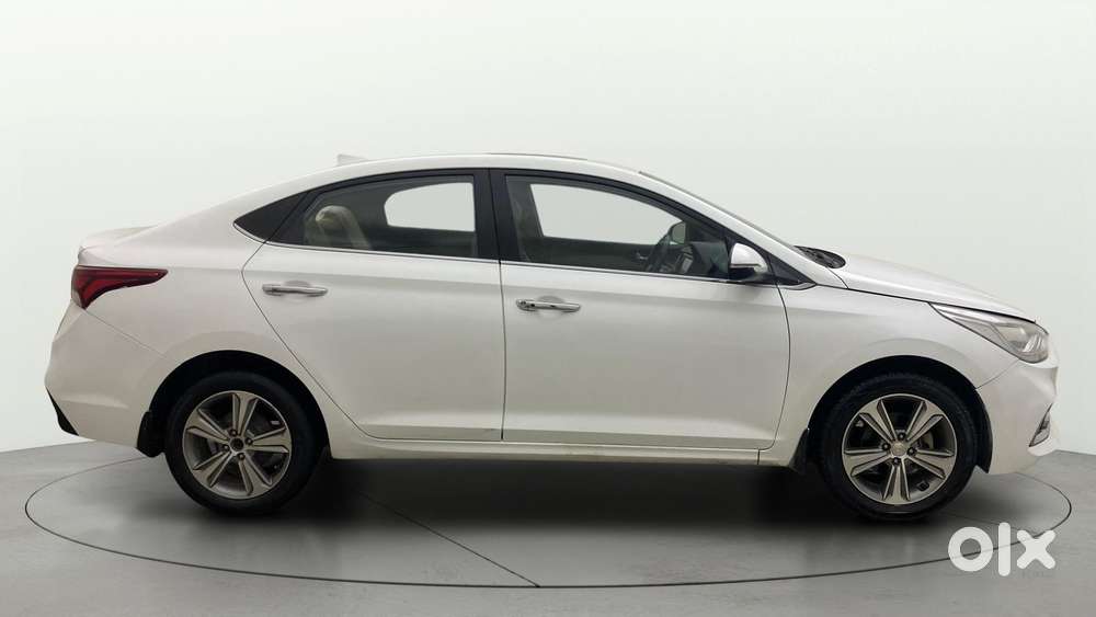 Hyundai Verna 1.6 Sx (o) Vtvt, 2017, Petrol