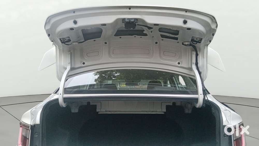 Hyundai Aura [2023-ongoing] 1.2 Sx Plus Petrol Amt, 2022, Petrol
