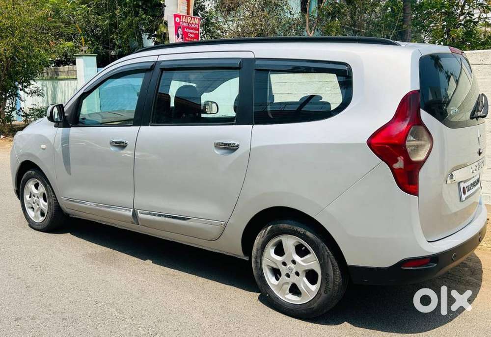 Renault Lodgy 111ps Rxz Stepway 8 Seater, 2016, Diesel