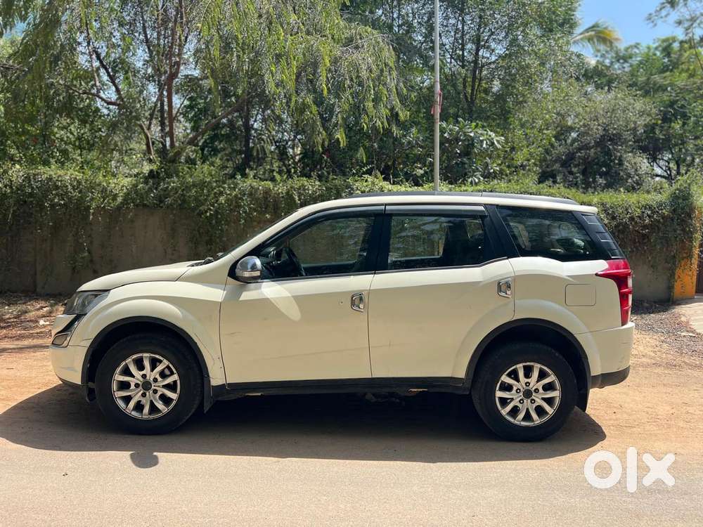 Mahindra Xuv500 2.2 W10, 2015, Diesel