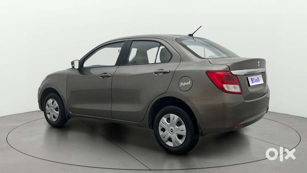 Maruti Suzuki Swift Dzire Amt Vxi, 2022, Petrol