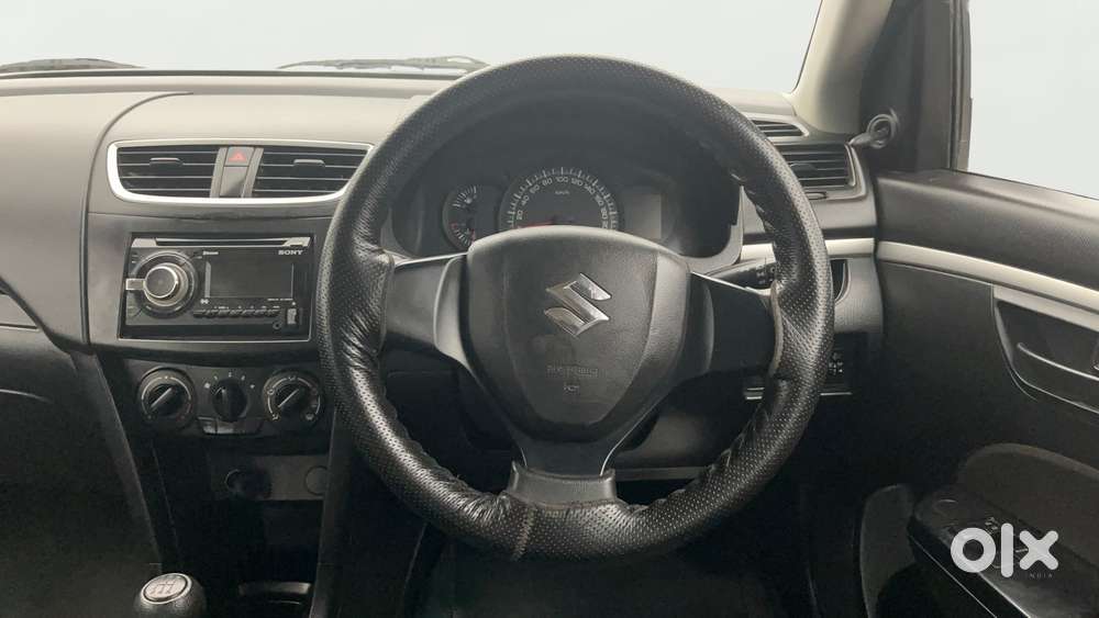 Maruti Suzuki Swift 1.2 Lxi (o), 2017, Petrol