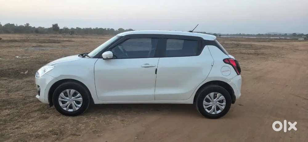 Model 23/12/2023 Swift Vxi Cng+petrol