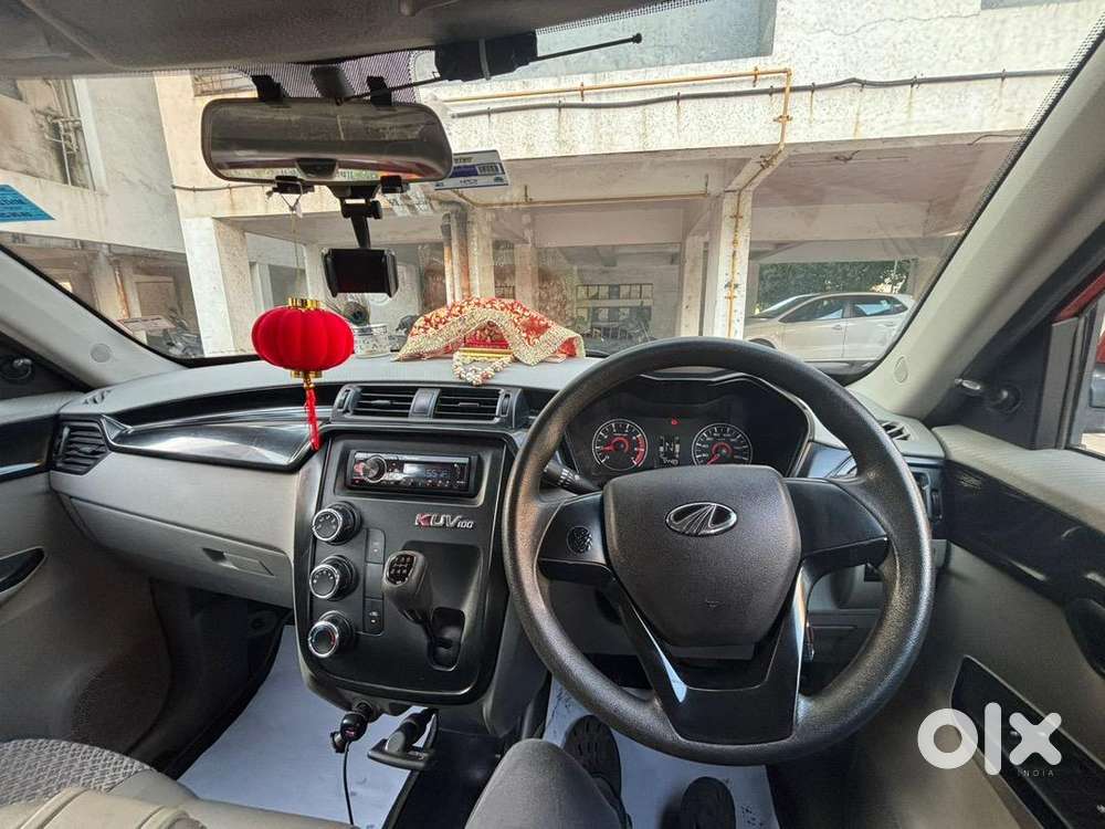 Mahindra 2017 Car Available