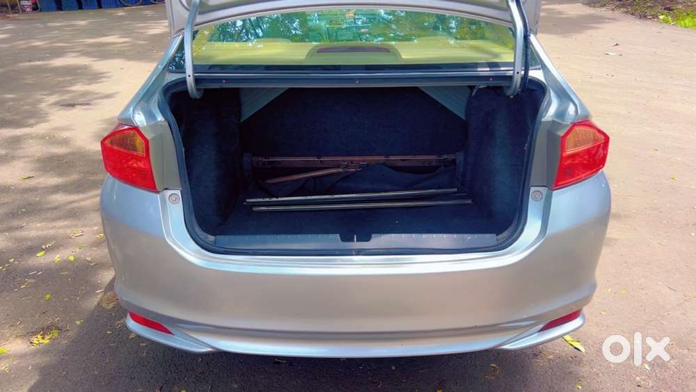 Honda City V Mt, 2015, Diesel