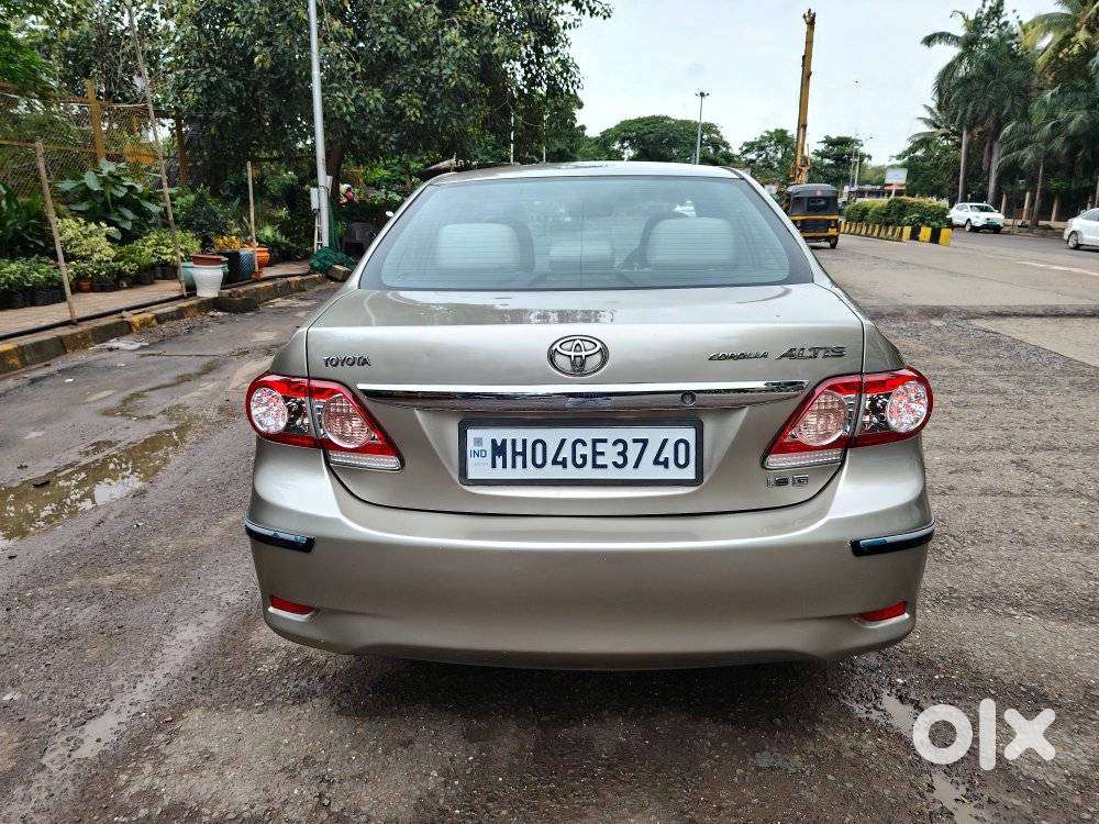 Toyota Corolla Altis G Hv At, 2013, Petrol