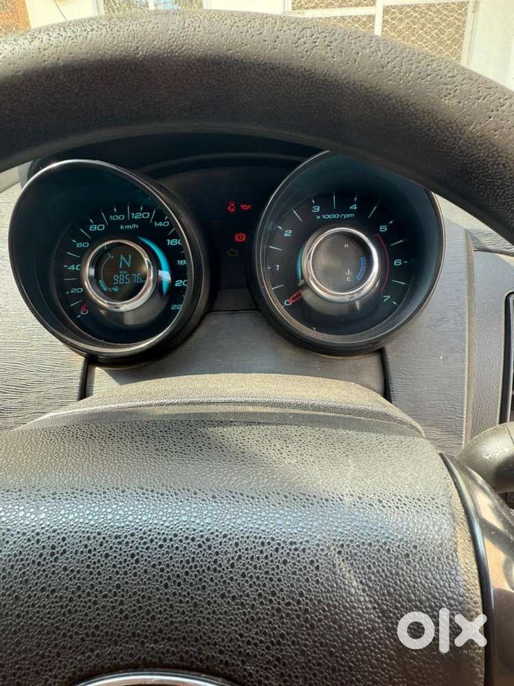 Mahindra Xuv500 2019 Diesel 98000 Km Driven