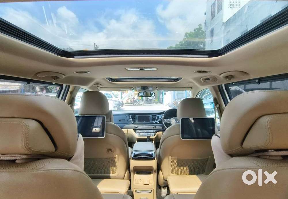 Kia Carnival Limousine Plus 7 Str, 2022, Diesel