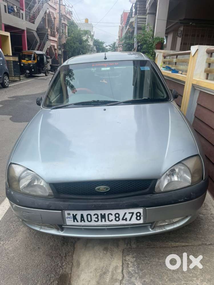 Ford Ikon Petrol 2005
