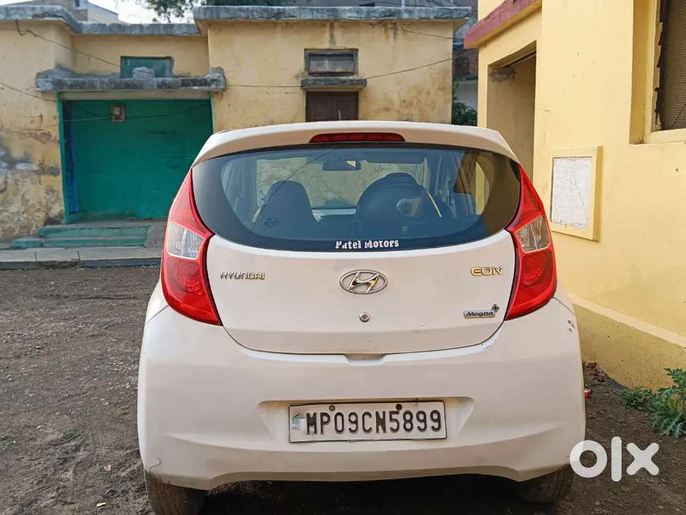 Hyundai Eon 2013 Petrol Well Maintained