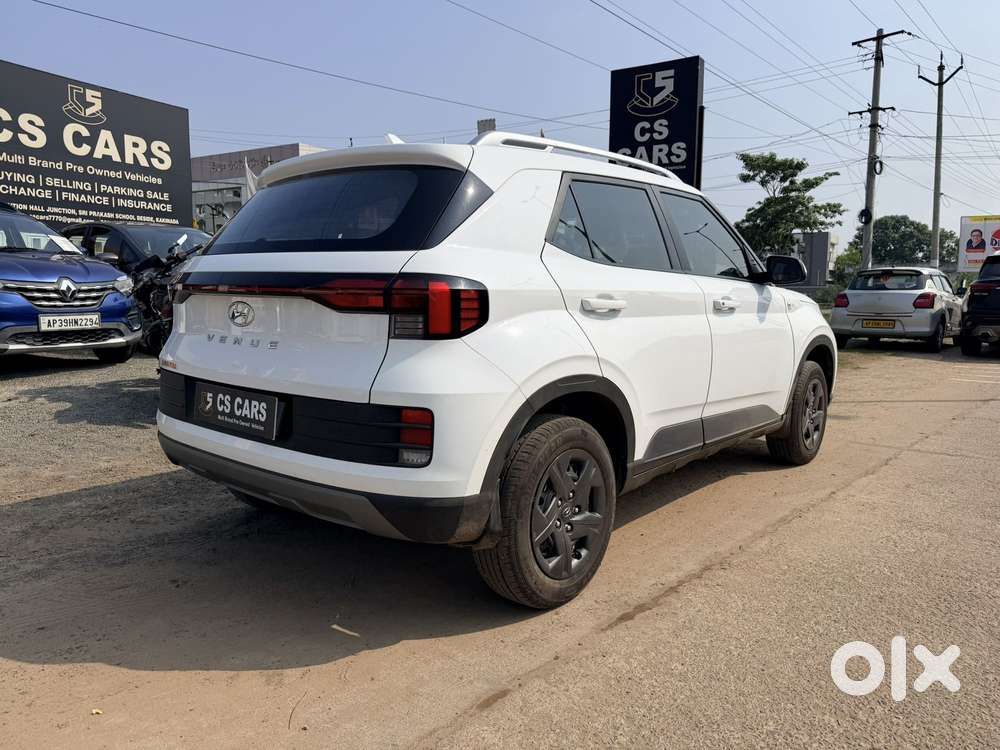 Hyundai Venue 1.2 S (o), 2025, Petrol
