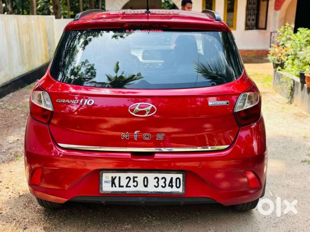 Hyundai Grand I10 Nios Corprate Edition 1.2 At, 2022, Petrol