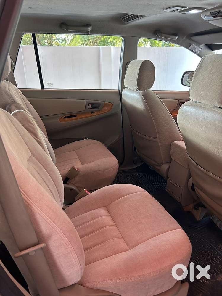 Toyota Innova Diesel 2009 Year