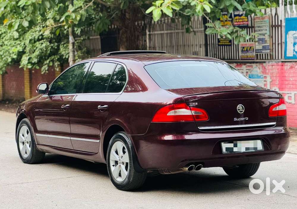 Skoda Superb Sportline 1.8 Tsi At, 2013, Petrol
