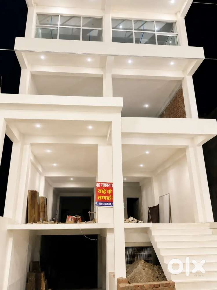Floors for rent