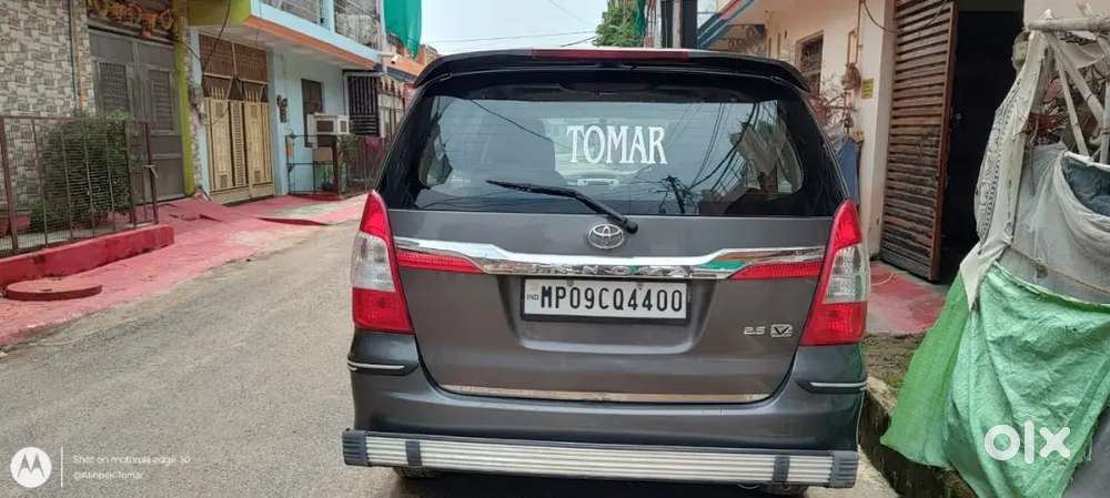 Toyota Innova Diesel With Captain Seat 2014