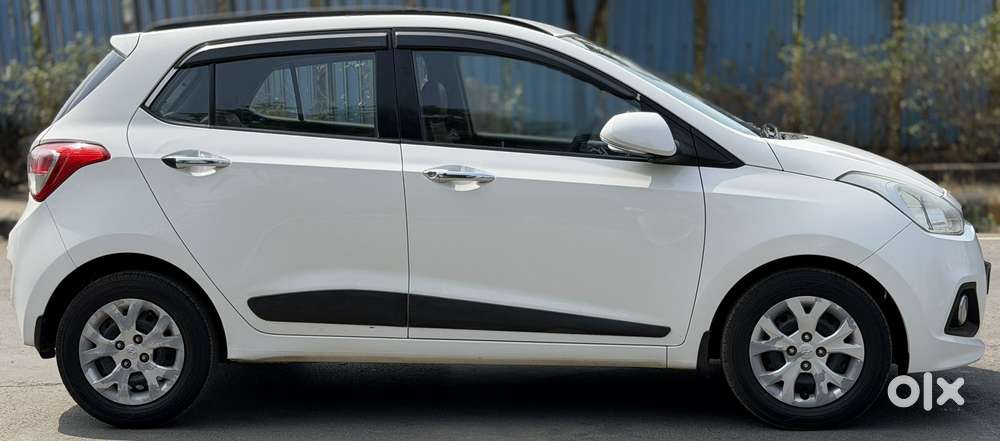 Hyundai Grand I10 Sportz, 2014, Petrol