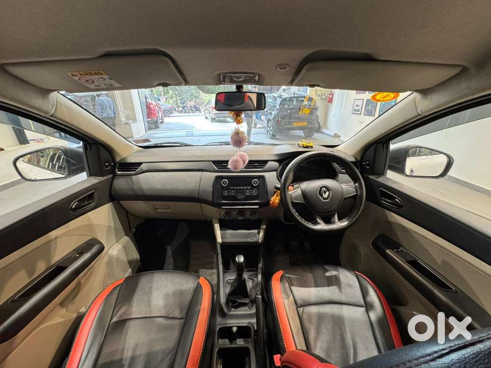 Renault Triber Rxl, 2022, Petrol