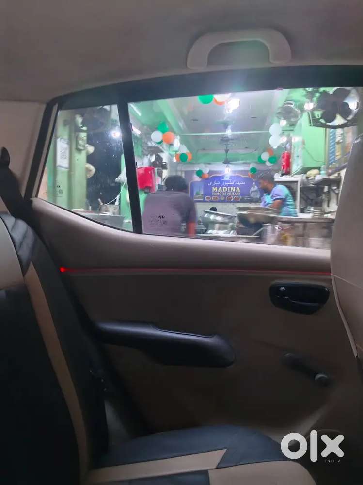 Hyundai I10 2013 Variant With Sunroof