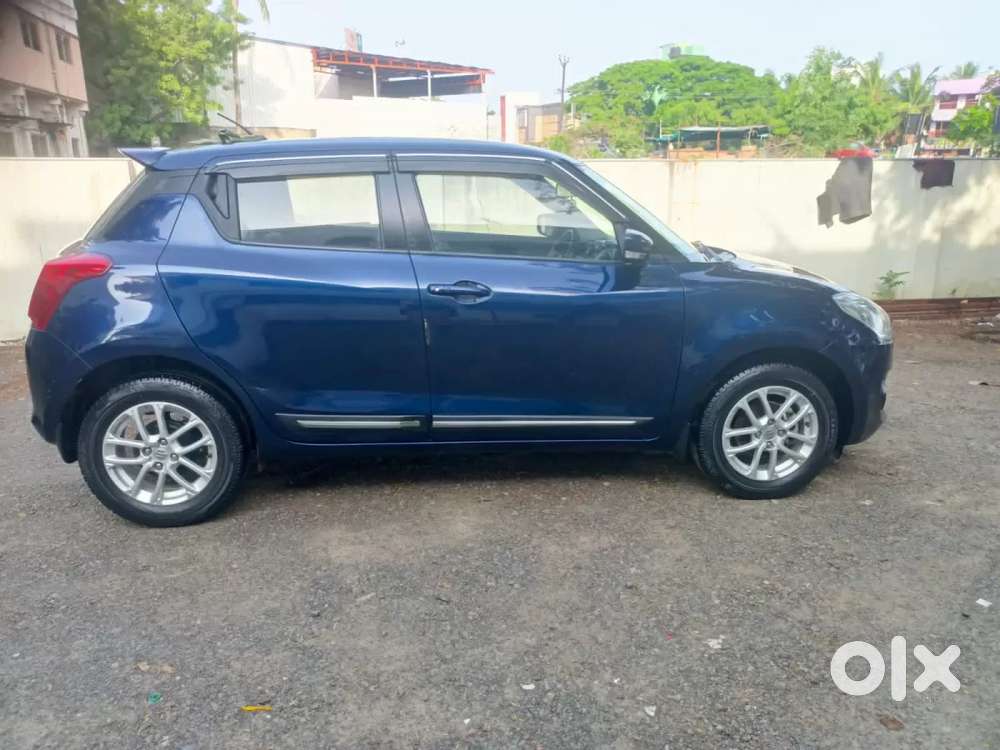 Maruti Suzuki Swift 1.3 Zxi, 2022, Petrol