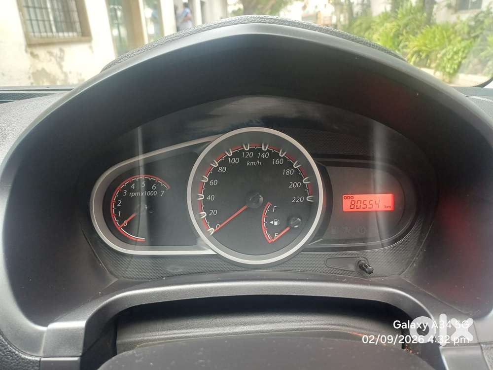 Ford Figo Petrol Titanium, 2012, Petrol