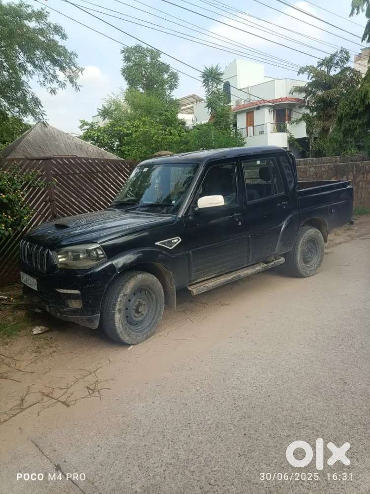 Mahindra Scorpio Getaway 2016 Diesel 150000 Km Driven