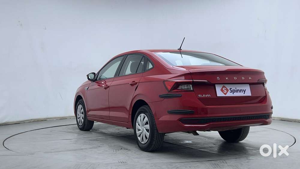 Skoda Slavia Active 1.0l Tsi Mt, 2023, Petrol