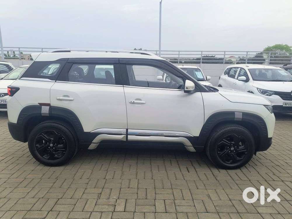 Maruti Suzuki Brezza 1.5 Zxi Smart Hybrid, 2022, Petrol