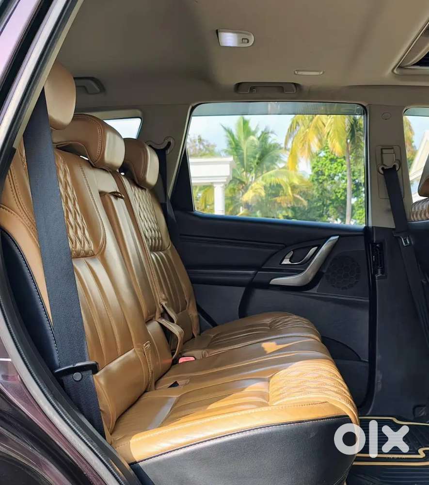 Mahindra Xuv500 2.2 W11 2018