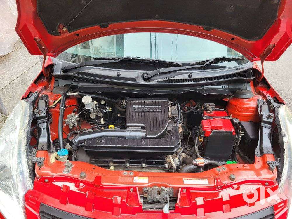 Maruti Suzuki Swift Vxi + Manual, 2017, Petrol