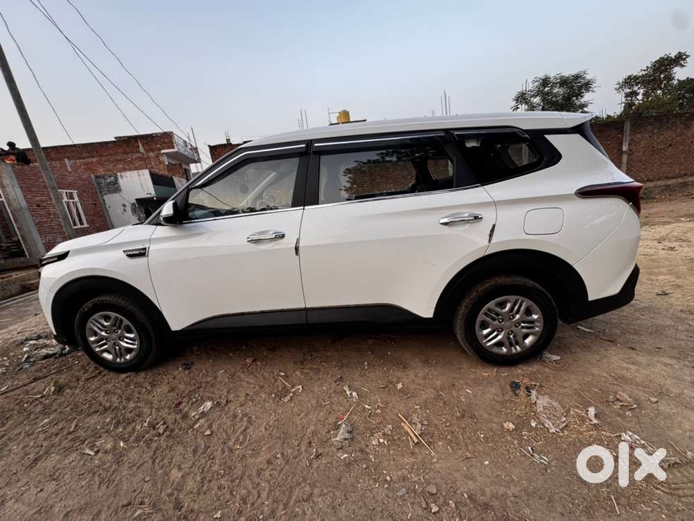 Kia Carens Petrol 2025 Model