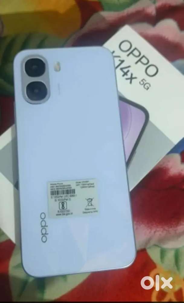 Oppo k14X 5G 6 128GB bs 20 din purana h mujhe google ka lena h