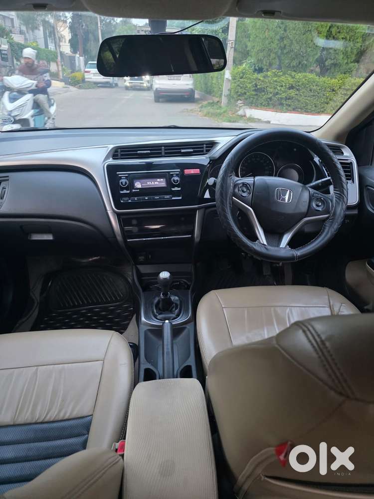 Honda City, 2015, Petrol