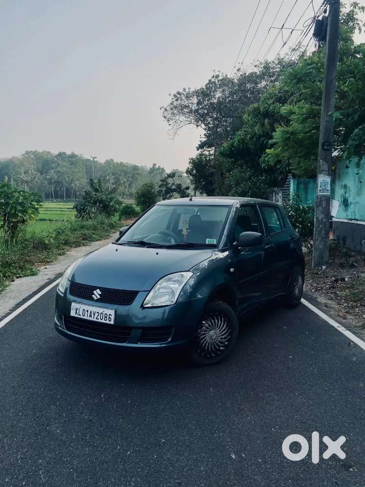 Swift Maruti Suzuki 2010 Car