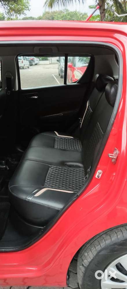Maruti Suzuki Swift Vxi 1.2 Abs Bs-iv, 2017, Petrol