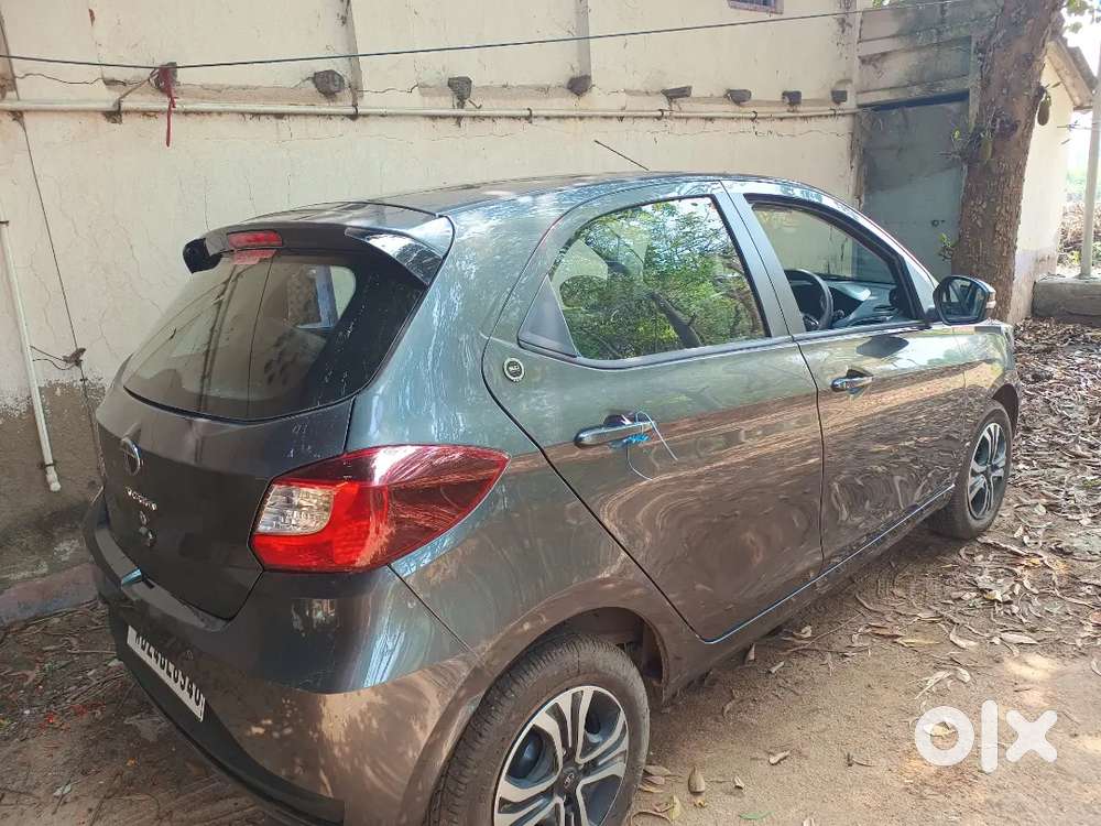 Tata Tiago Revotron 2024 Petrol Manual