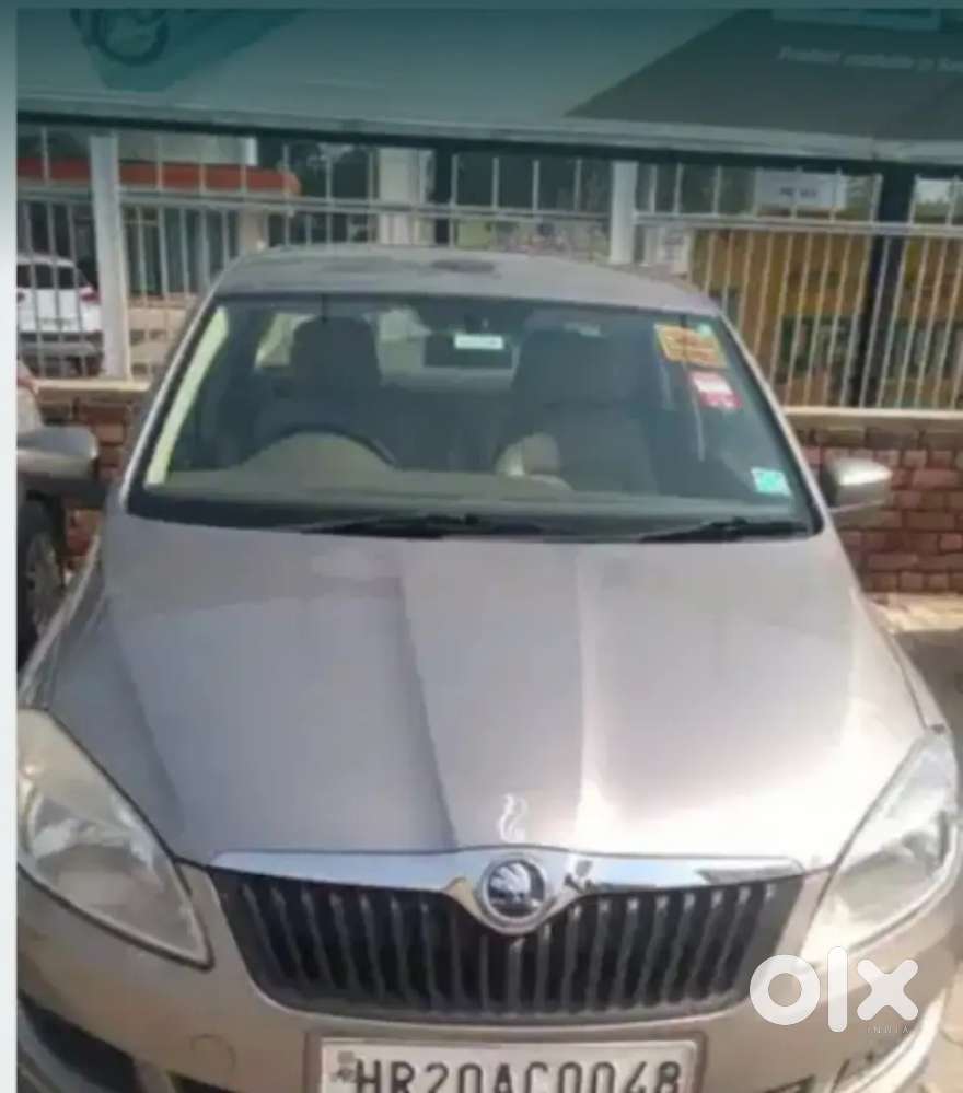 Skoda Rapid Tsi 2014